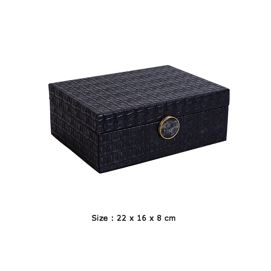 Regal Noir Box – Where Luxury Meets Functionality