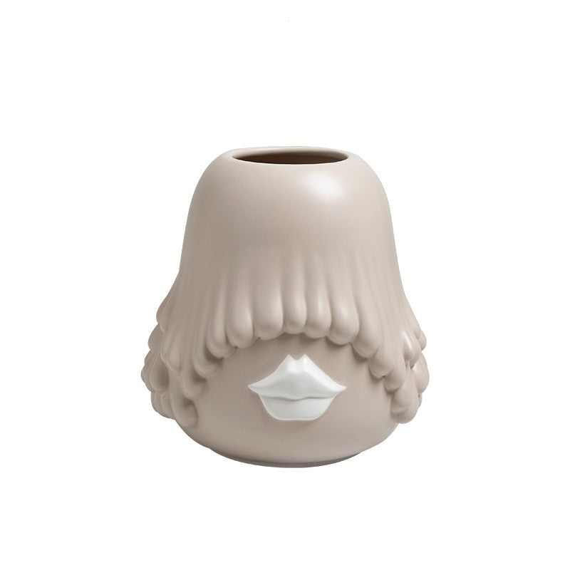 Whispering Elegance Vase – A Chic Statement for Your Space